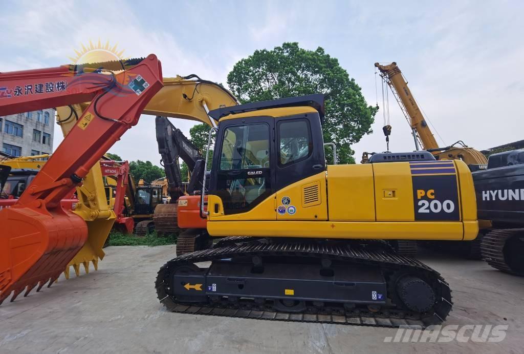Komatsu PC 200-7 Escavadeiras de esteiras