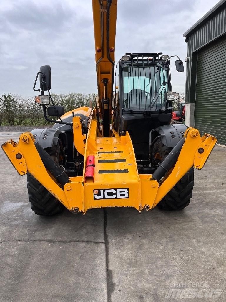JCB 540-140 Manipulador telescópico