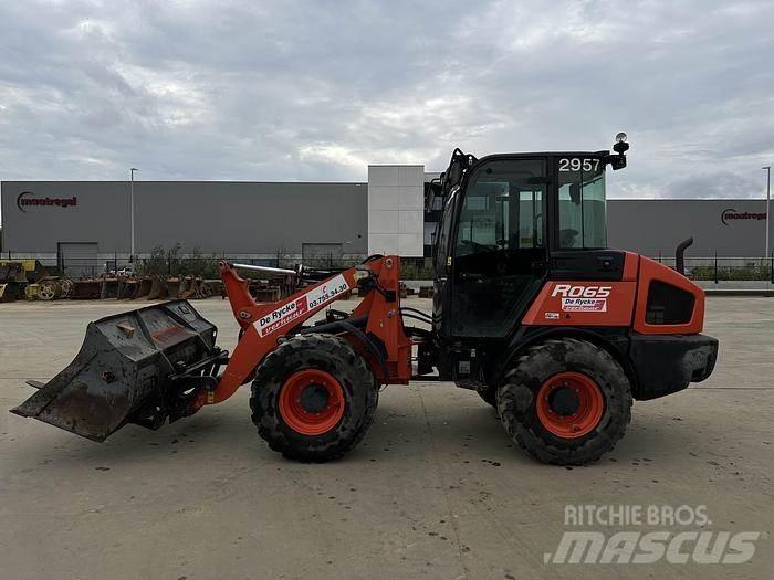 Kubota R065W Carregadeiras de rodas