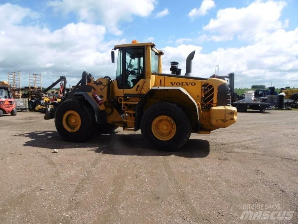 Volvo L 120 F Carregadeiras de rodas