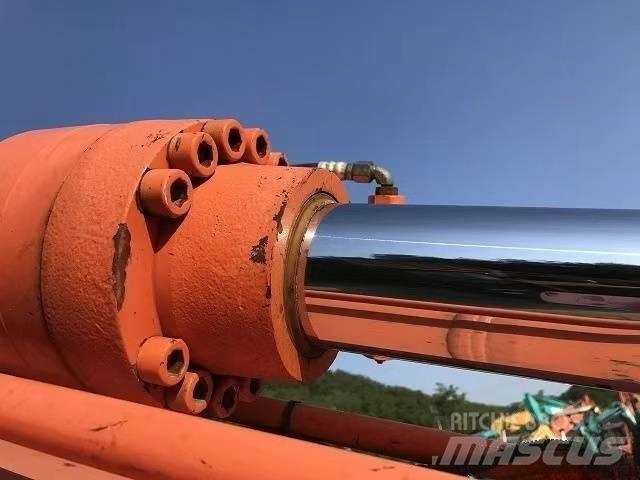Hitachi ZX 200 Escavadeiras de esteiras