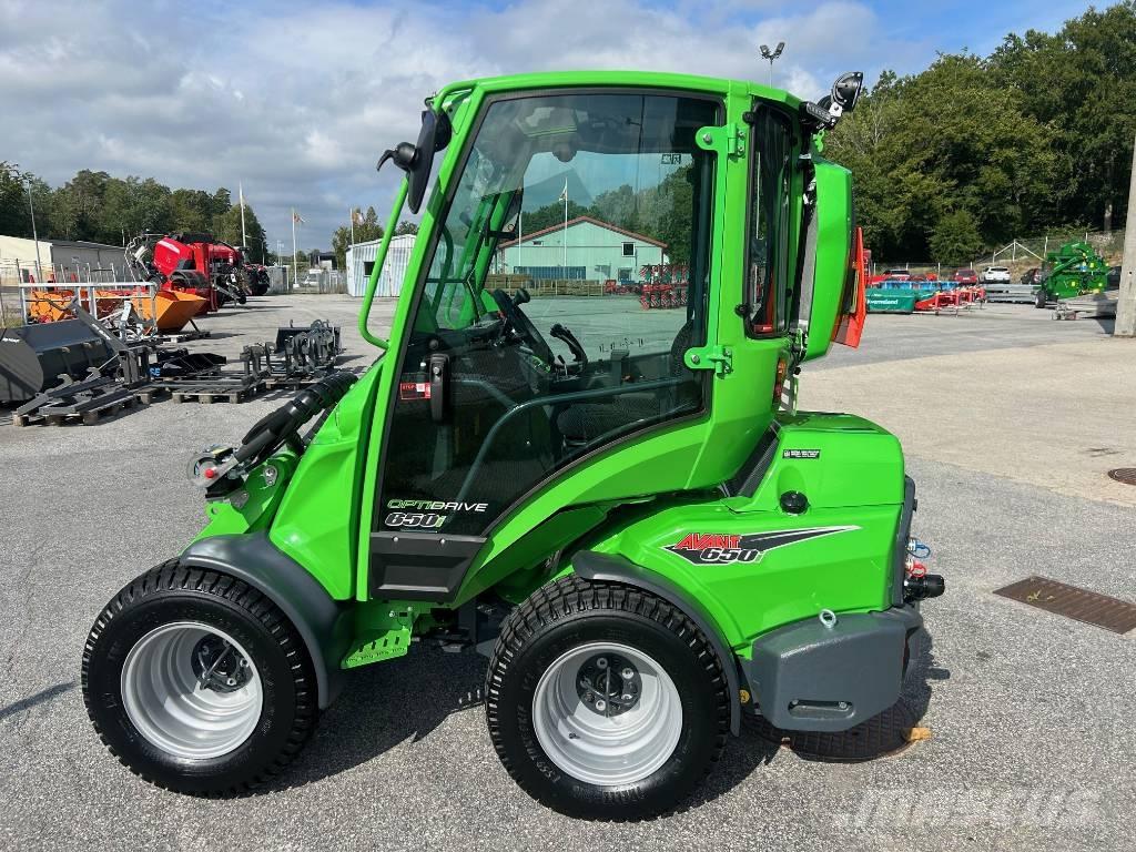 Avant 650 i Minicarregadeiras