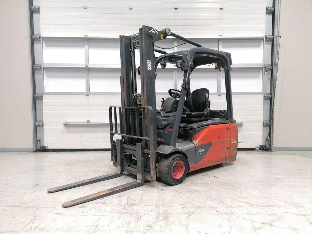 Linde E18L-02 Empilhadores eléctricos