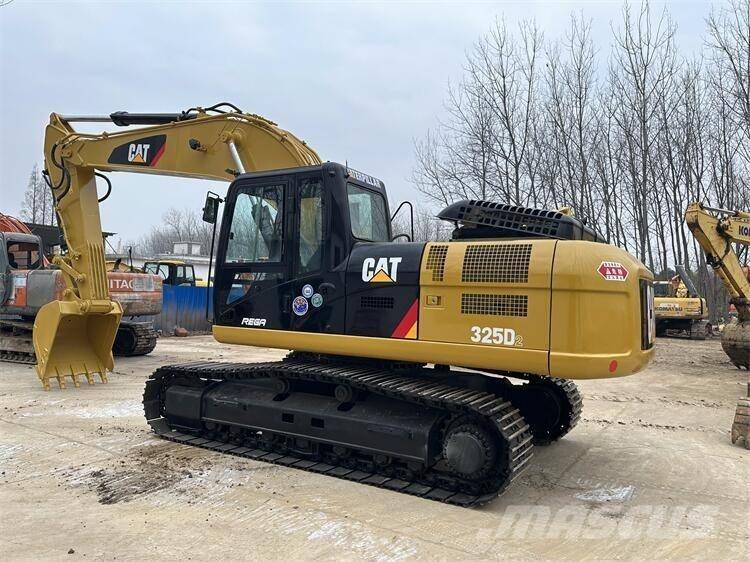 CAT 325D2 Escavadeiras de esteiras