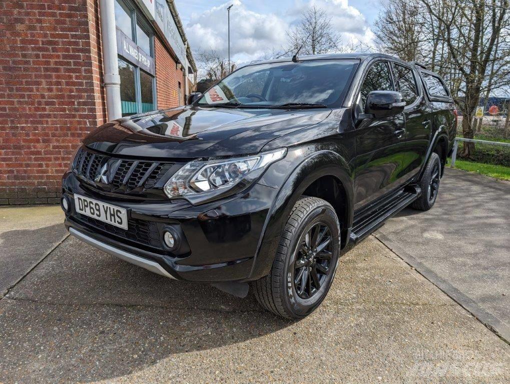 Mitsubishi L 200 Pick up de caixa aberta