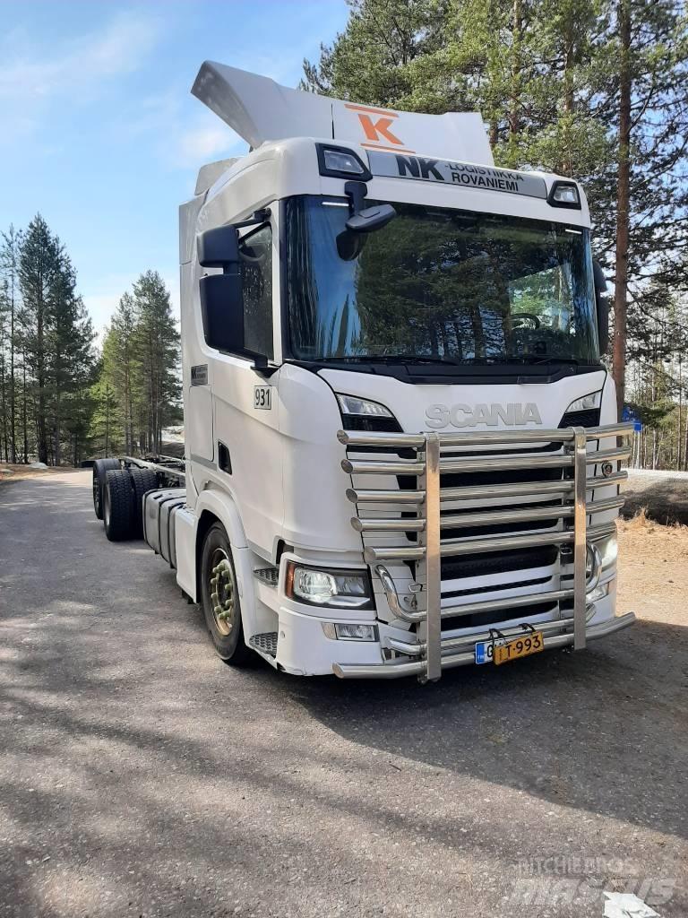Scania R 500 Camiões de chassis e cabine