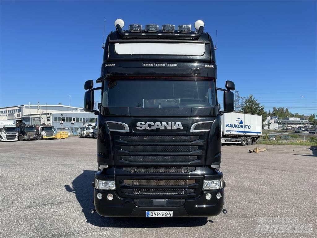 Scania R580 6x4 Cavalos Mecânicos