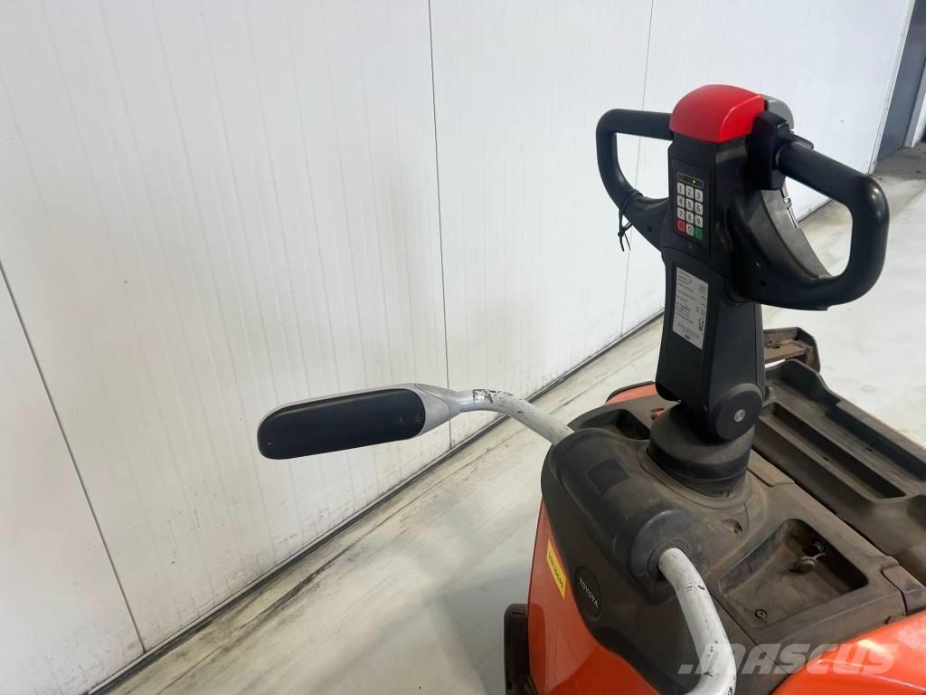 BT LPE250 Porta-paletes com plataforma