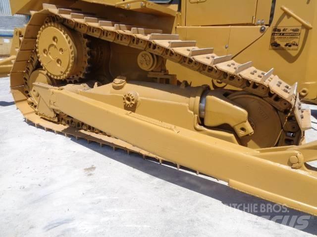 CAT D 6 R II Dozers - Tratores rastos