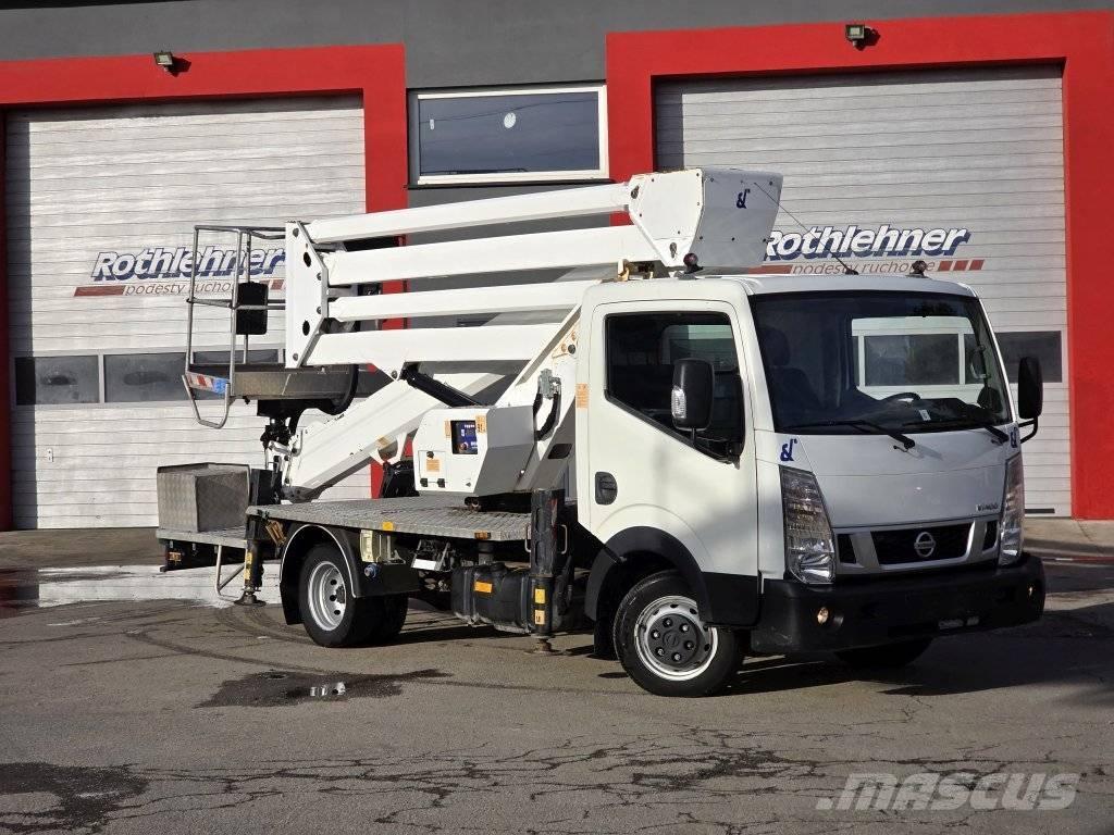 Oil & Steel 2413 Plataformas aéreas montadas em camião