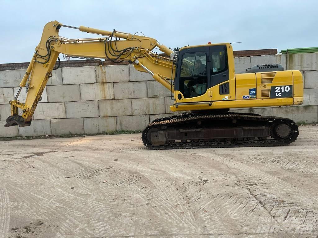Komatsu PC 210 Escavadeiras de esteiras