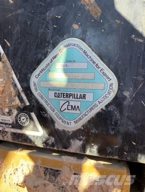 CAT 320F Escavadeiras de esteiras
