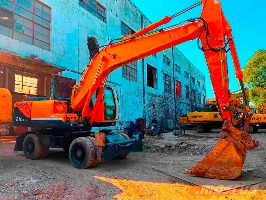 Hyundai R210W-9T Escavadeiras de esteiras