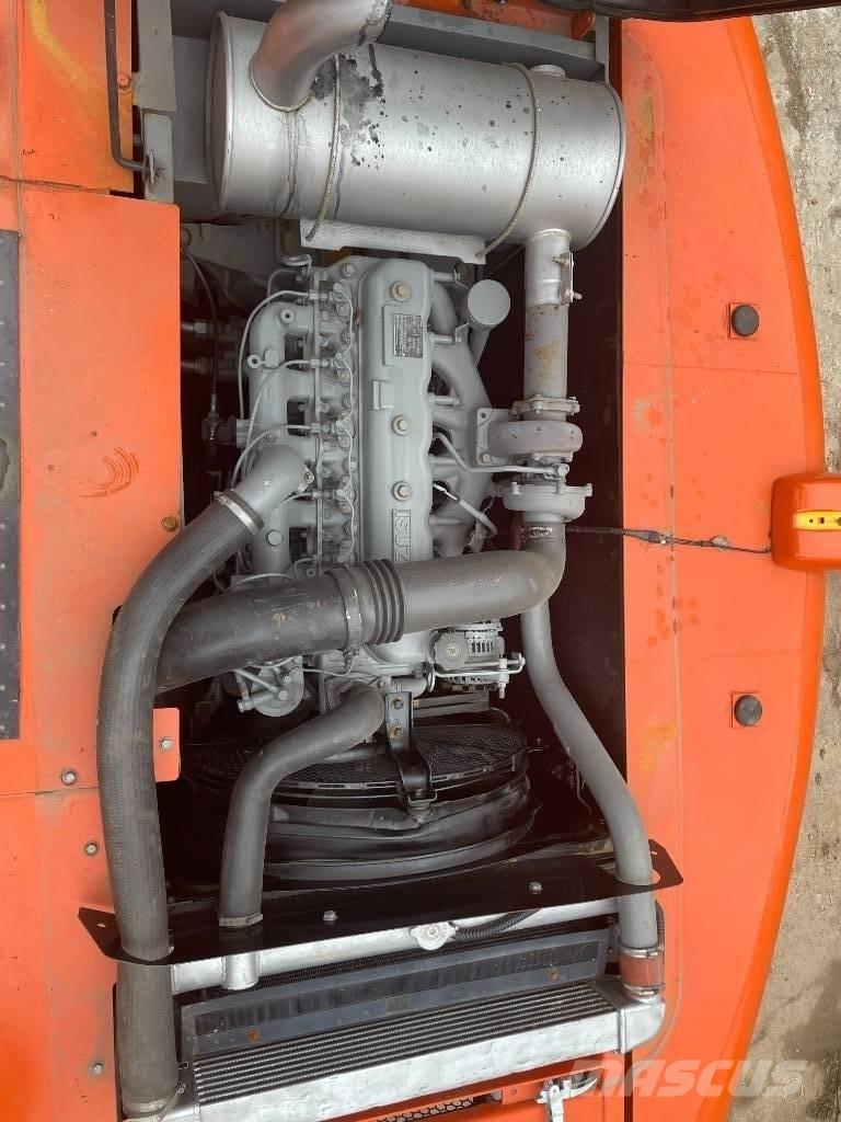 Hitachi ZX 200 Escavadeiras de esteiras