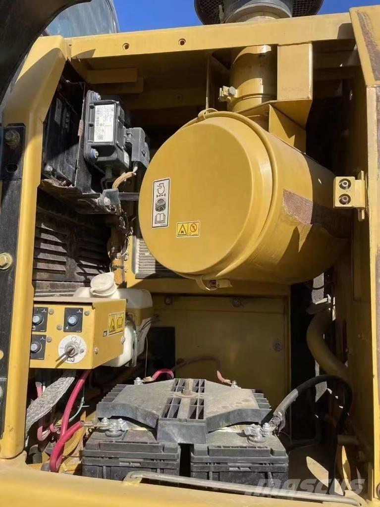 CAT 329 D2 Escavadeiras de esteiras