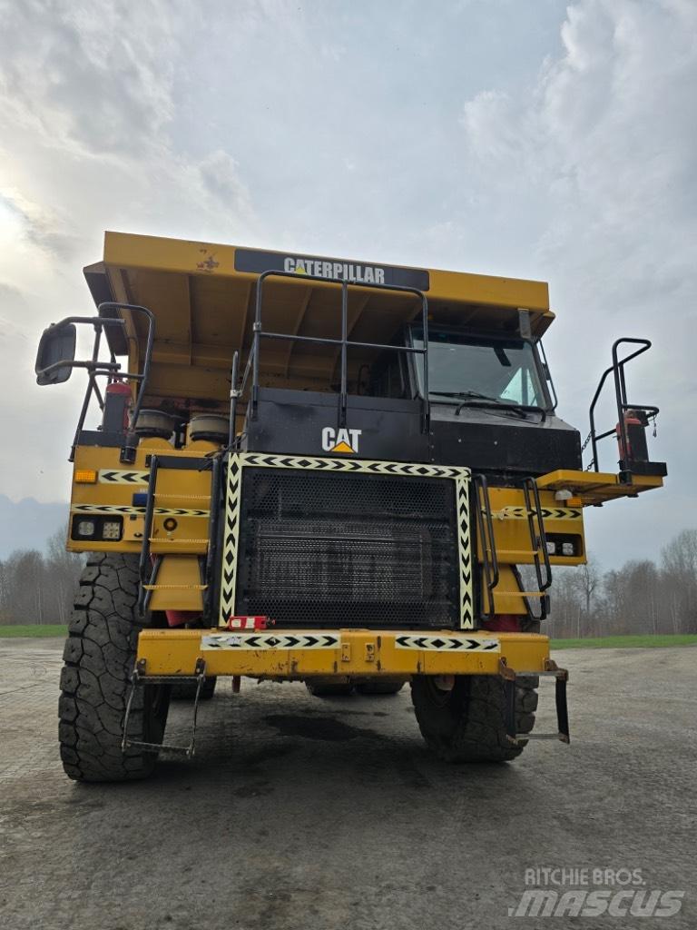CAT 773 E Camiőes basculantes rígidos