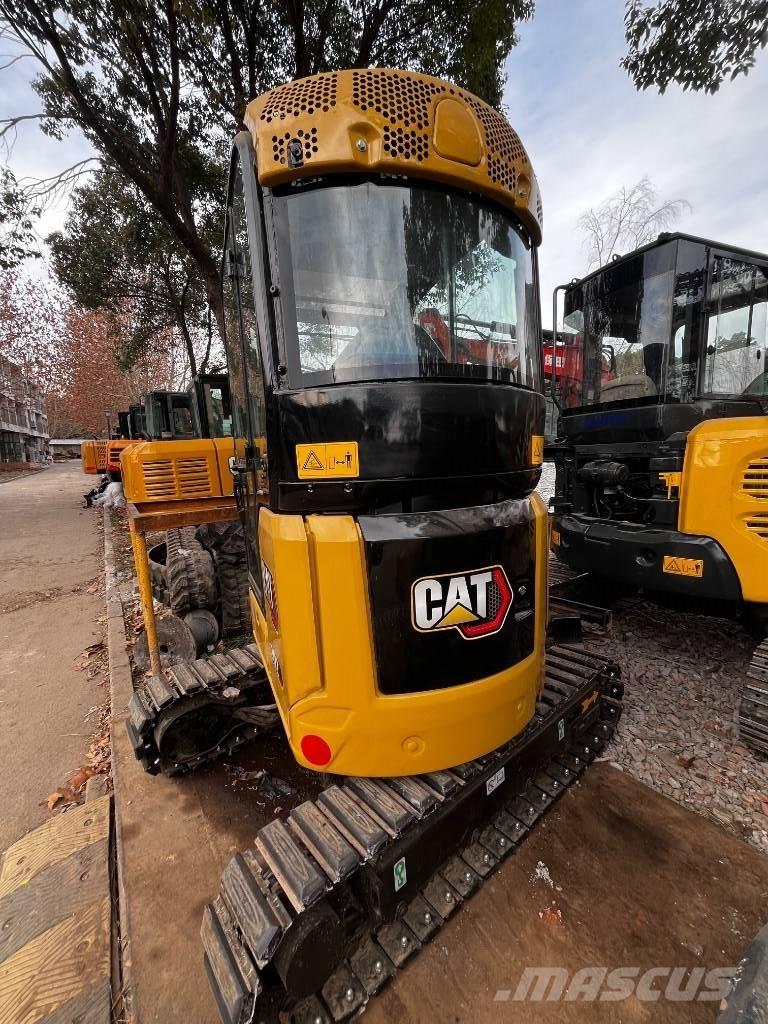 CAT 302 Escavadeiras de esteiras