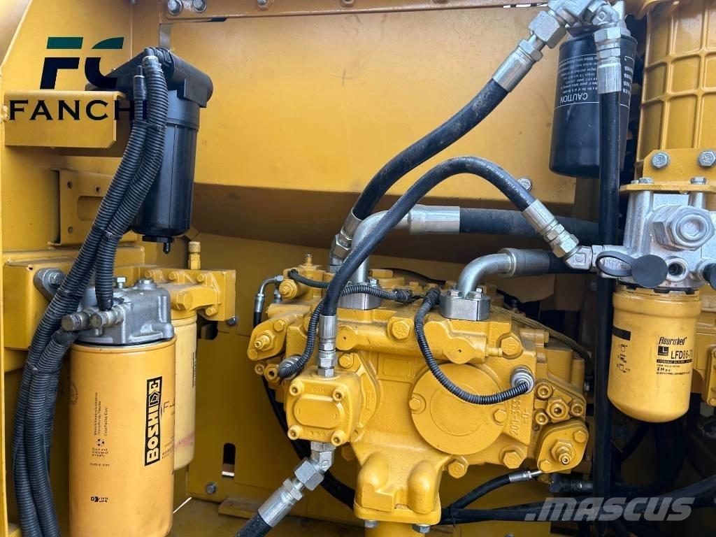 CAT 320d2 Escavadeiras de esteiras