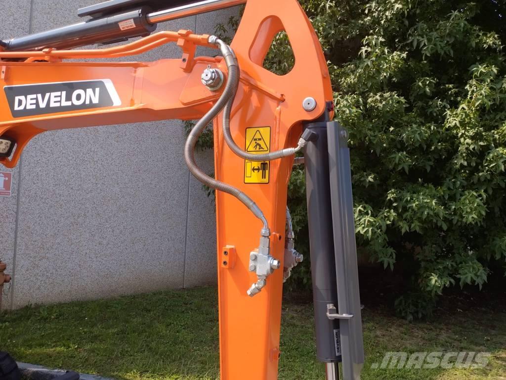 Develon DX 35 Z-7 Miniescavadeiras