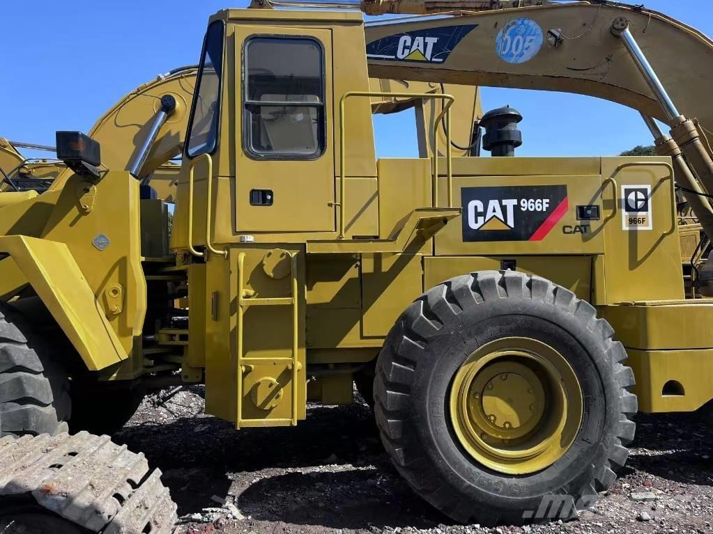 CAT 966F Carregadeiras de rodas