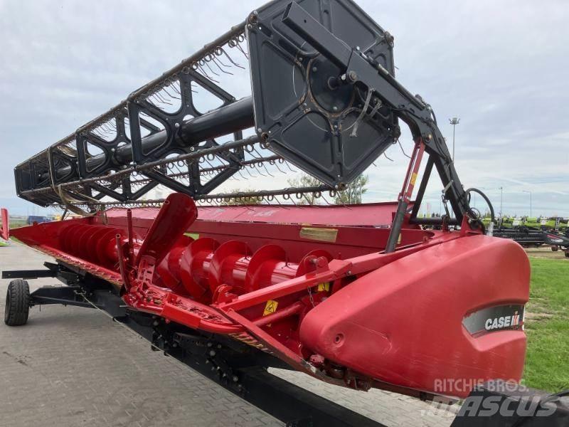 Case IH CASE 3050 Ceifeiras debulhadoras compactas