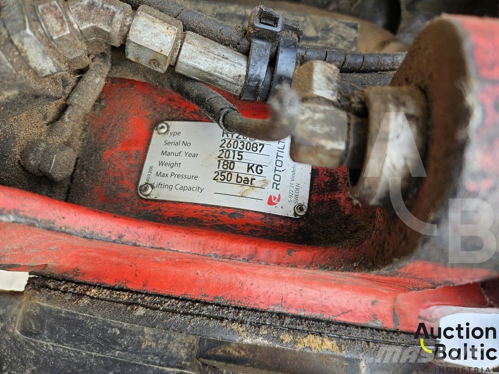 CAT 305.5E2CR Miniescavadeiras