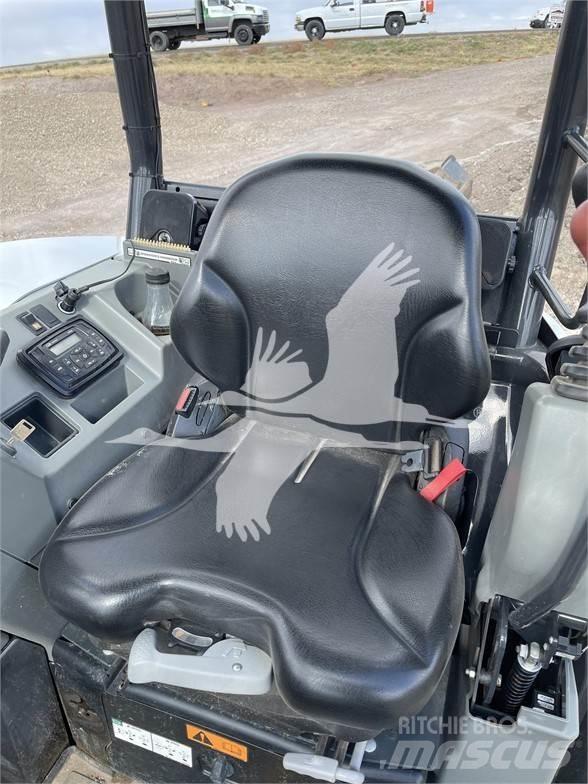 Bobcat E321 Outros Reboques