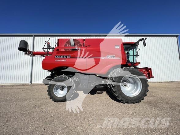 Case IH 8250 Ceifeiras debulhadoras