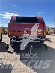 Case IH RB565 Enfardadeira de rolos