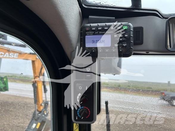 JCB 215 Minicarregadeiras