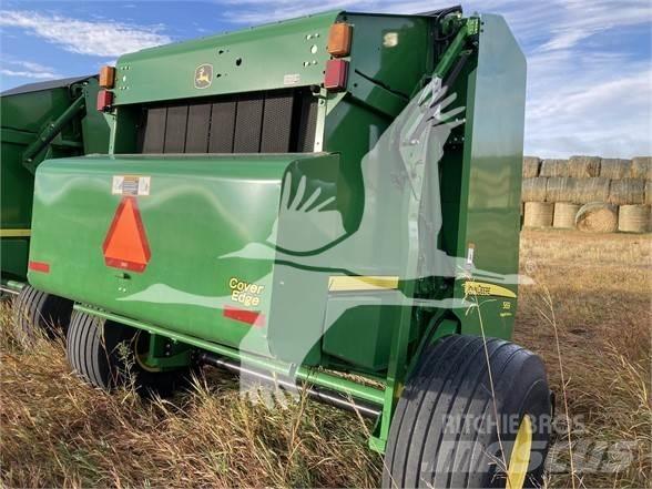 John Deere 569 Enfardadeira de rolos