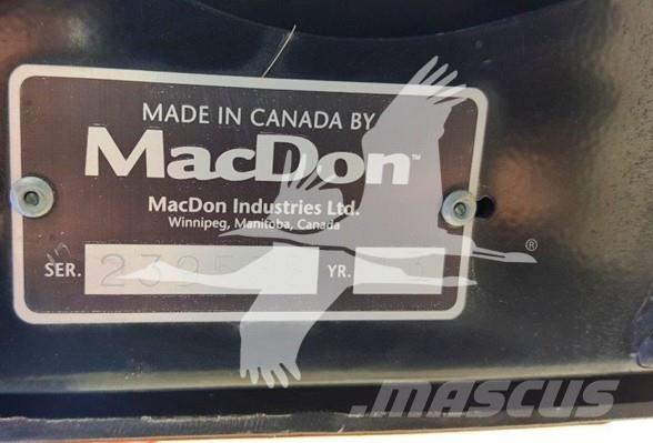 MAC DON D65 Ceifeiras debulhadoras compactas