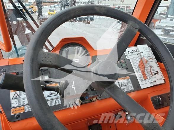 SkyTrak 10054 Manipulador telescópico