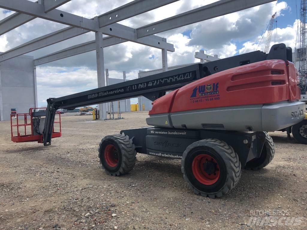 SkyJack SJ 66 T Elevadores braços articulados