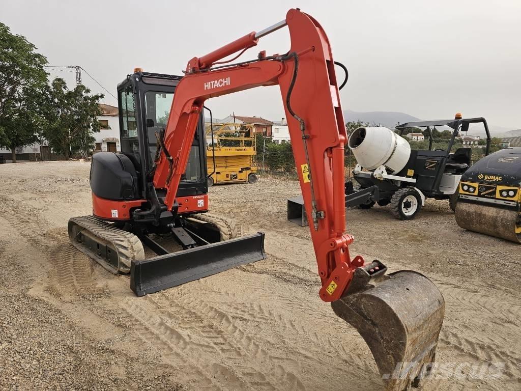 Hitachi ZX 35 U-2 Miniescavadeiras