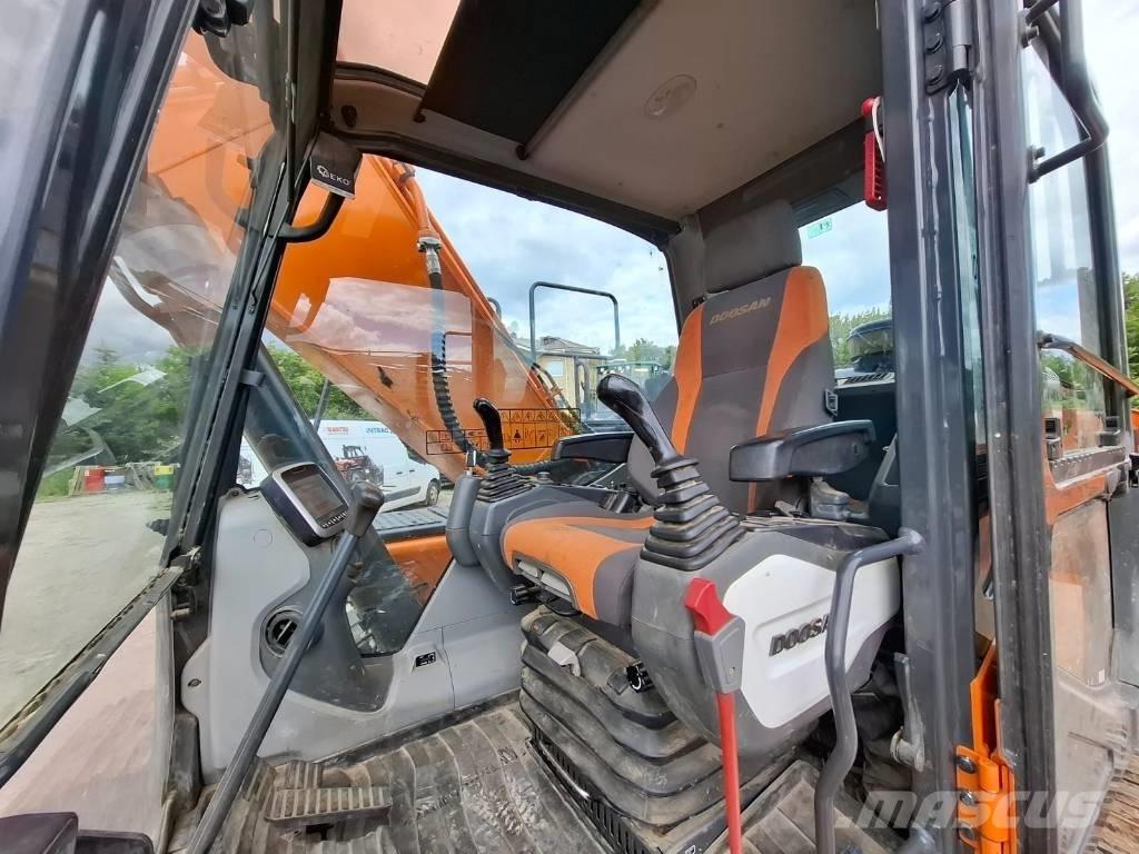 Doosan DX 225 LC-5 Escavadeiras de esteiras