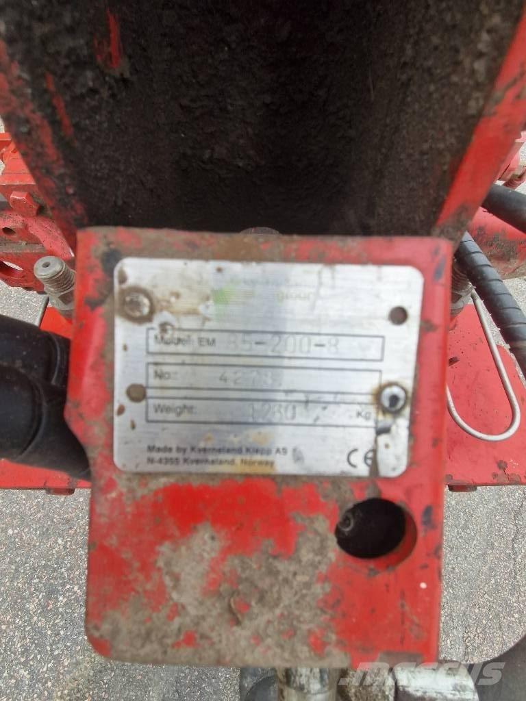 Kverneland EM85 Charruas reversíveis