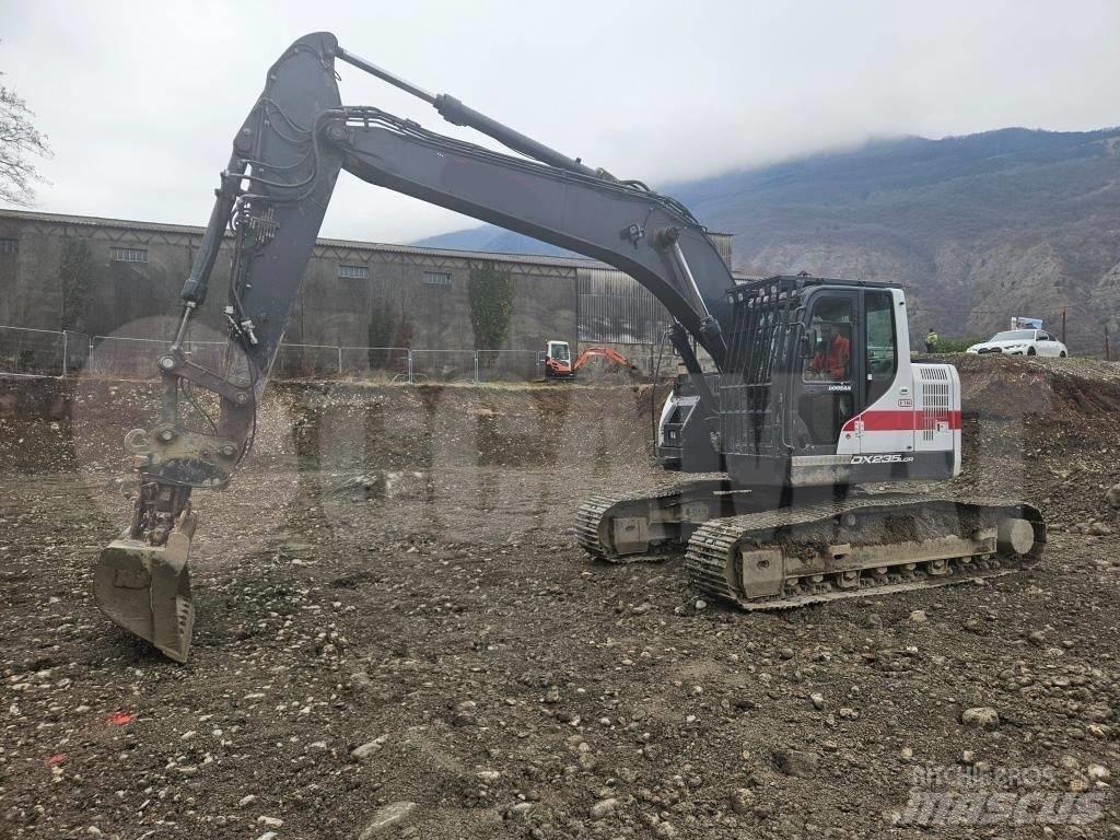 Doosan DX 235 LCR Escavadeiras de esteiras