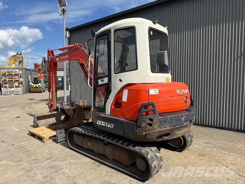 Kubota KX 121-3 A Miniescavadeiras