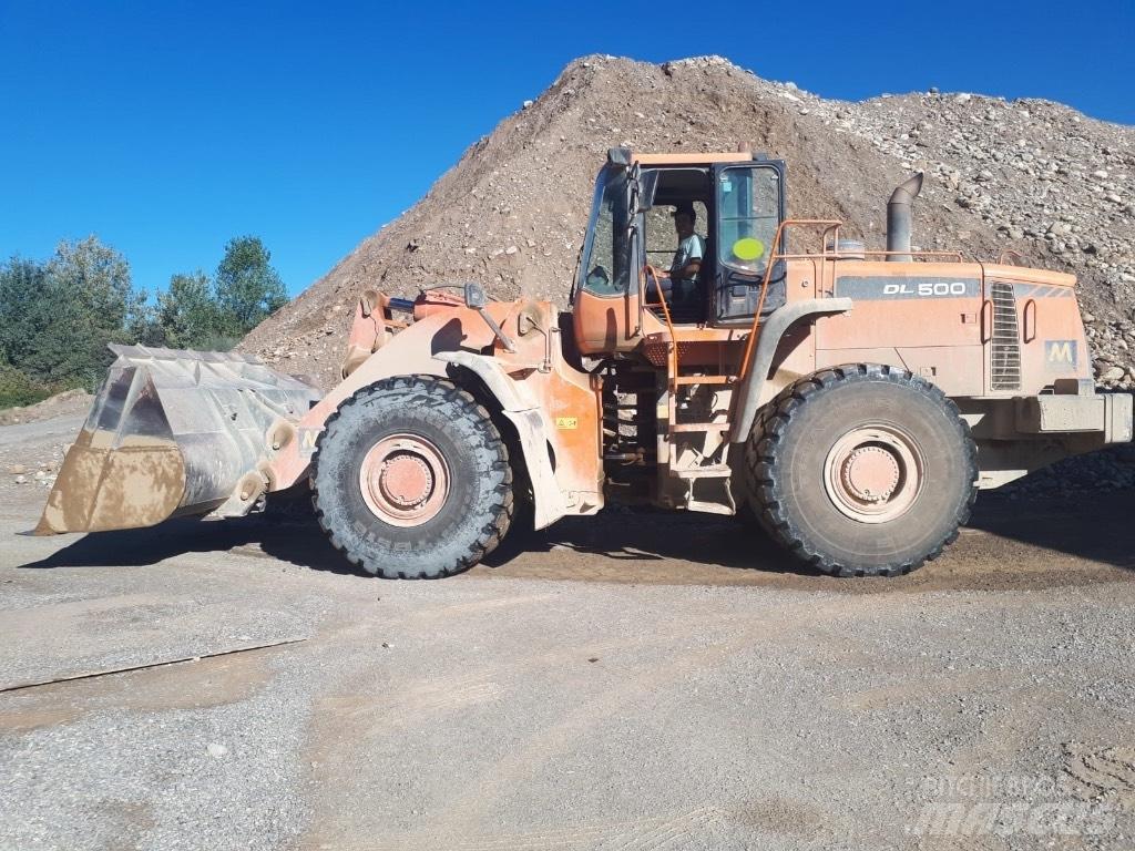 Doosan DL 500 Carregadeiras de rodas