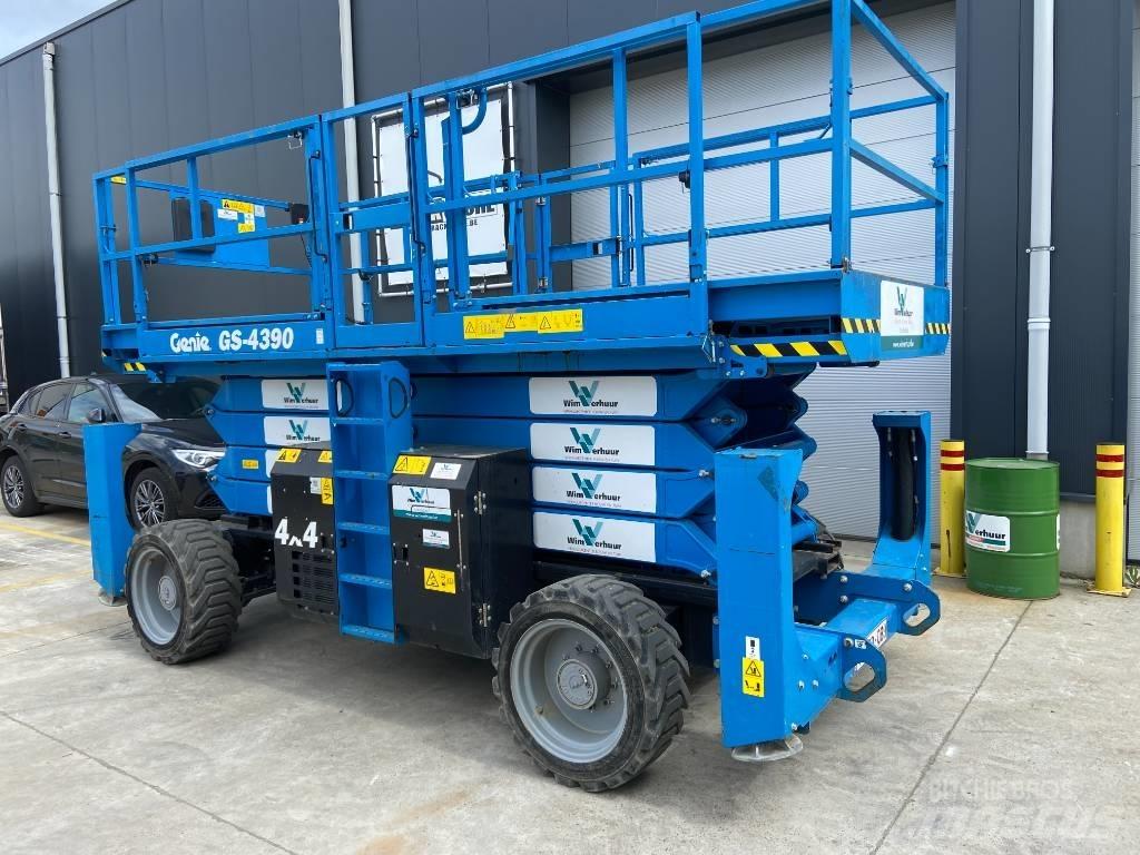 Genie GS 4390 Elevadores de tesoura