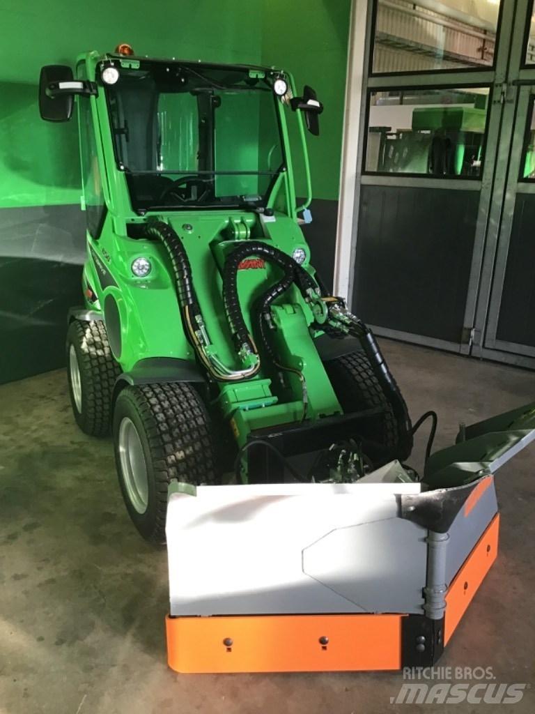 Avant 650I Carregadora multifunções