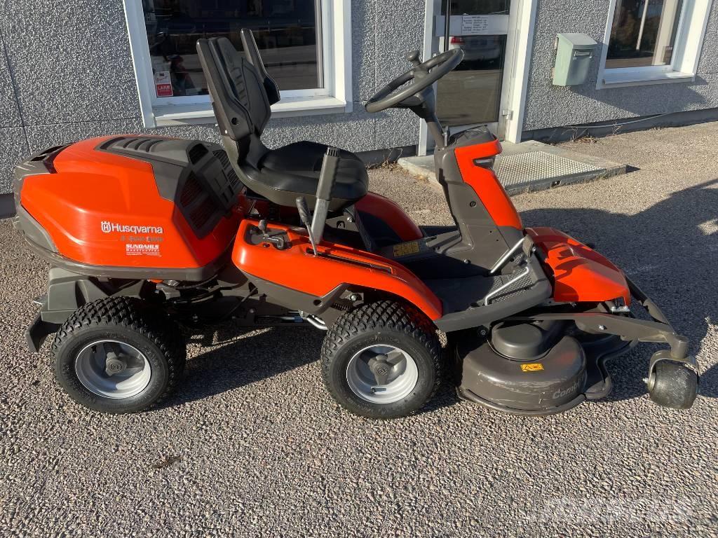 Husqvarna R320X AWD Corta-Relvas Riders