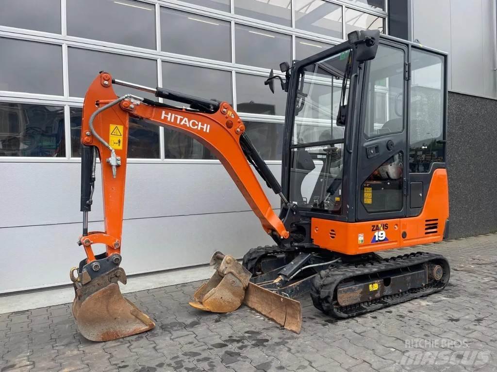 Hitachi ZX19-6 Miniescavadeiras