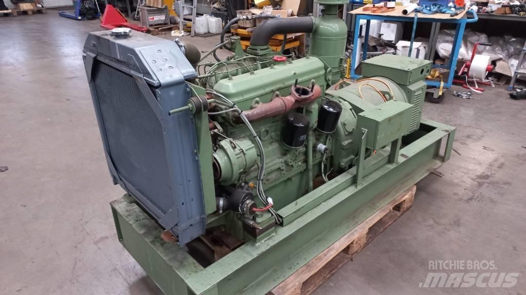 Iveco 33 kVA Geradores Diesel