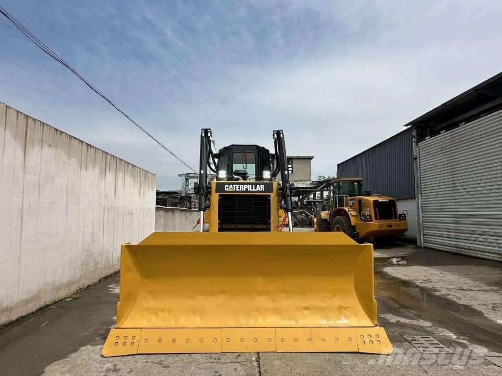CAT D 6 R Dozers - Tratores rastos