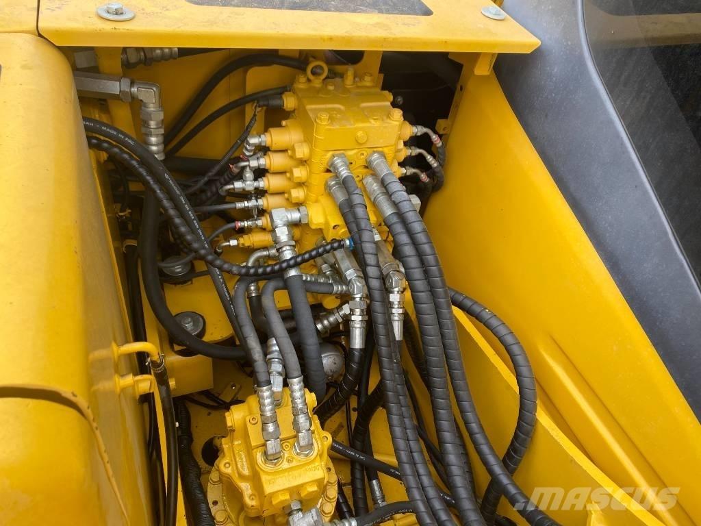 Komatsu 110LC-7 Escavadeiras de esteiras