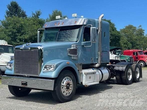 Freightliner 122SD Cavalos Mecânicos