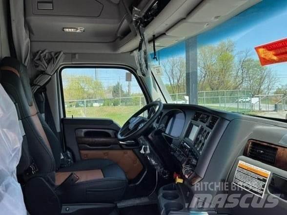 Kenworth T680 Cavalos Mecânicos
