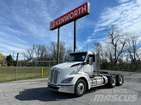 Kenworth T680 Cavalos Mecânicos